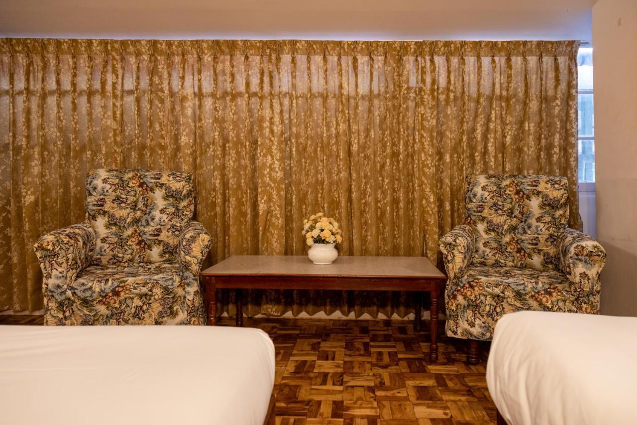 Aakash Rooms And Cottages, 乌提 外观 照片
